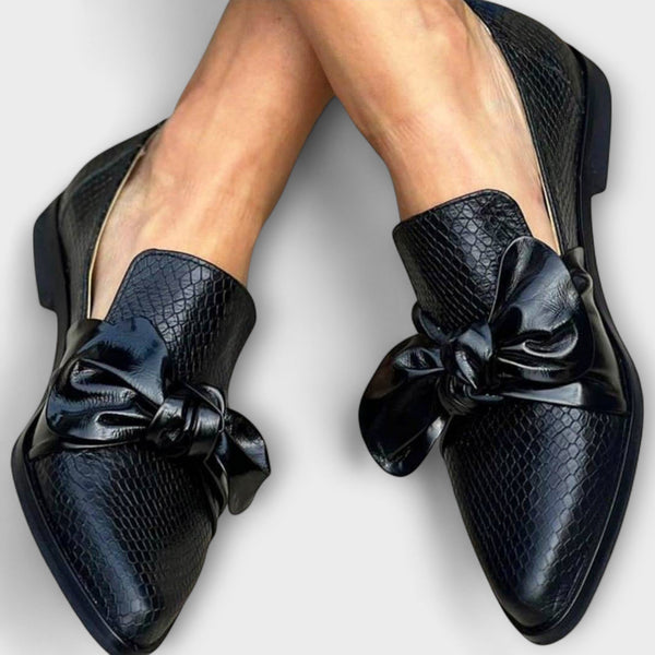 Lovisa™ | Loafer rosettitiedoilla