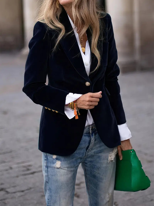 Mila | ELEGANTTI SAMETTIVALKO
